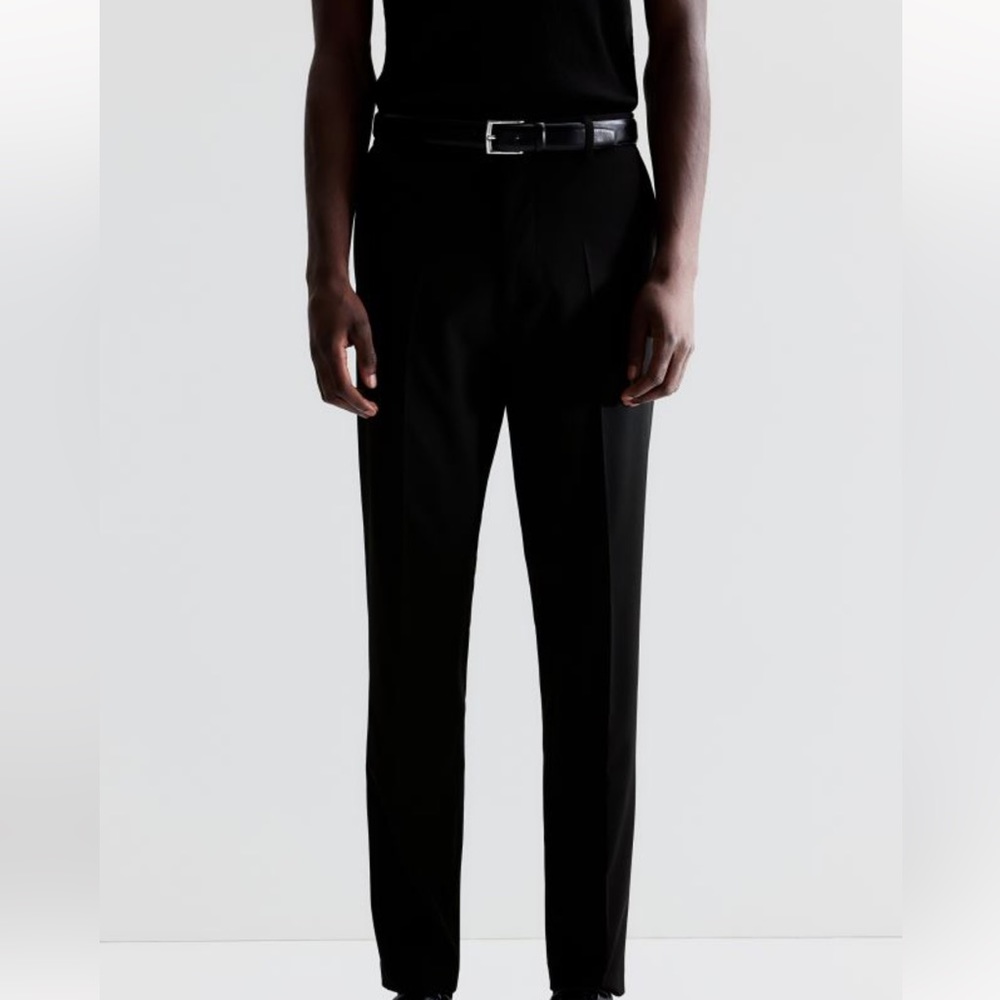 Men’s slim fit dress pants